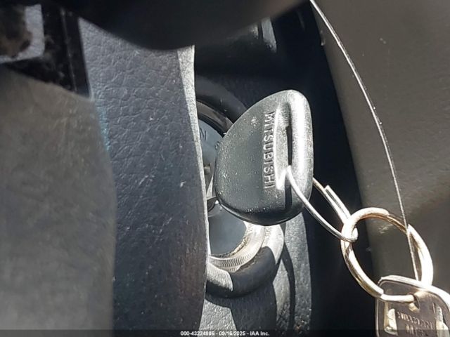 2003 MITSUBISHI OUTLANDER JA4LX31G13U056882 Photo 10