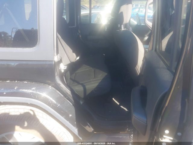 2018 JEEP WRANGLER UNLIMITED 1C4HJXEN8JW145282 Photo 7