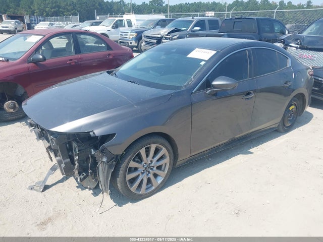 3MZBPACL9LM131636 Mazda py