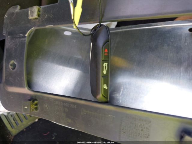 2025 BMW X5 PHEV 5UX43EU02S9Y36373 Photo 10