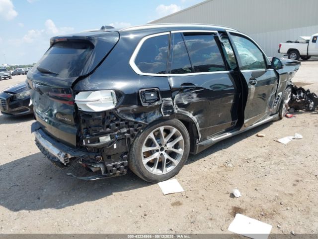 2025 BMW X5 PHEV 5UX43EU02S9Y36373 Photo 3