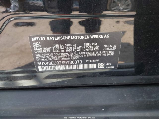 2025 BMW X5 PHEV 5UX43EU02S9Y36373 Photo 8