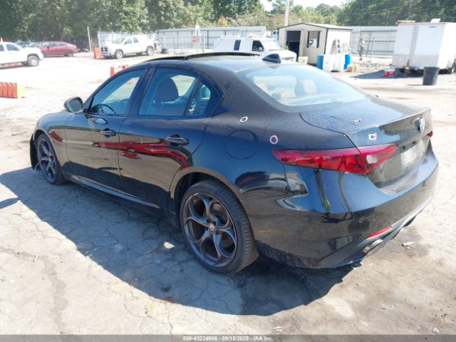 2018 ALFA ROMEO GIULIA ZARFAEEN1J7566613 Photo 2