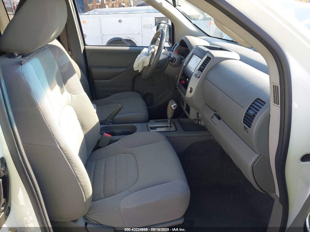 1N6BD0CT1KN737813 Nissan 2019