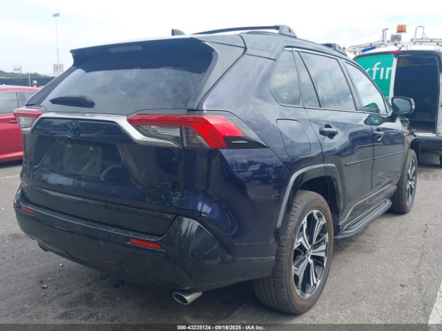 2023 TOYOTA RAV4 PRIME JTMFB3FV3PD119771 Photo 3