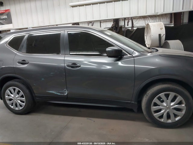 Nissan 2017 2017 JN8AT2MT2HW392987 Image 13