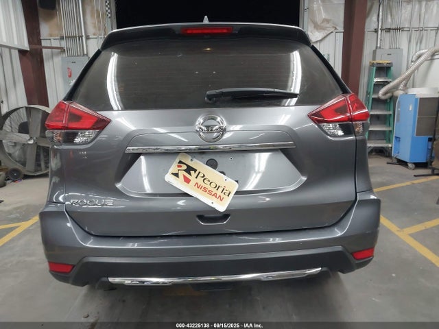 Nissan 2017 2017 JN8AT2MT2HW392987 Image 16