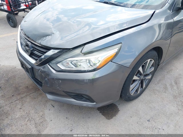 1N4AL3AP5HC263321 Nissan 2017