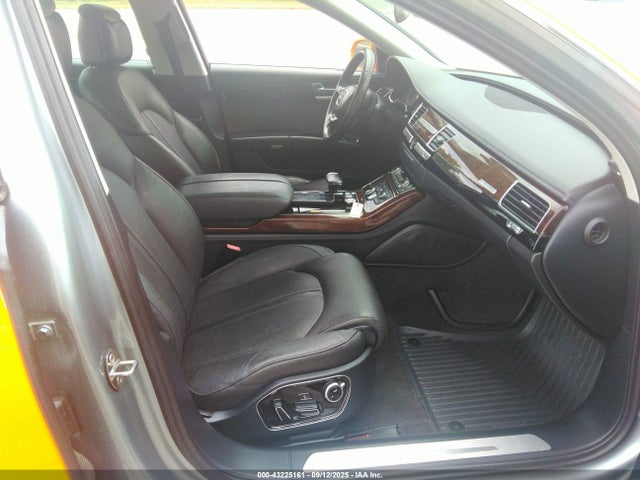 2012 AUDI A8 WAURVAFD6CN003062 Photo 4