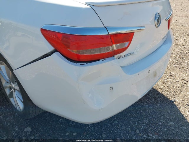 43225228 :رقم المزاد ، 1G4PR5SK7F4140110 vin ، 2015 Buick Verano Convenience Group مزاد بيع
