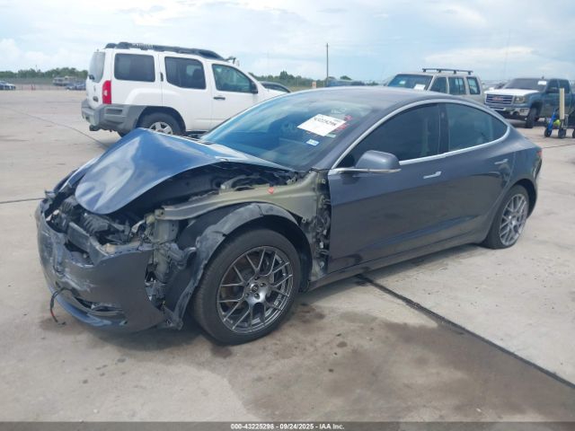2018 TESLA MODEL 3 5YJ3E1EA9JF046497 Photo 1