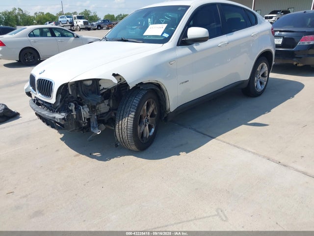 BMW X6 2014 5UXFG2C55E0H09766 Image 2
