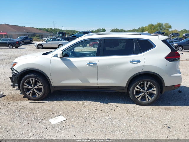 JN8AT2MVXKW386847 Nissan Rogue