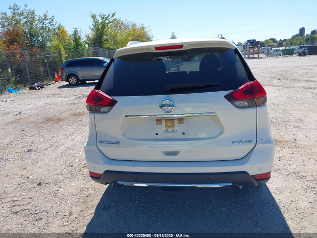 JN8AT2MVXKW386847 Nissan Rogue