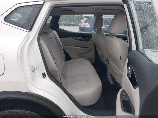 JN1BJ1CP4HW033146 Nissan Rogue Sport Sl