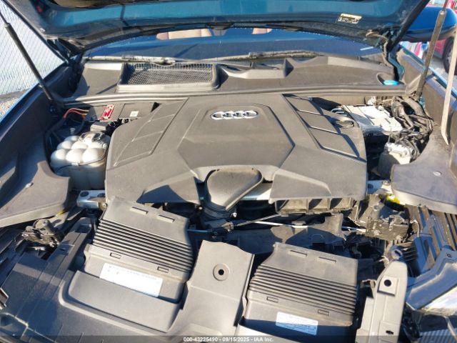 2021 AUDI Q8 WA1EVAF12MD003519 Photo 9