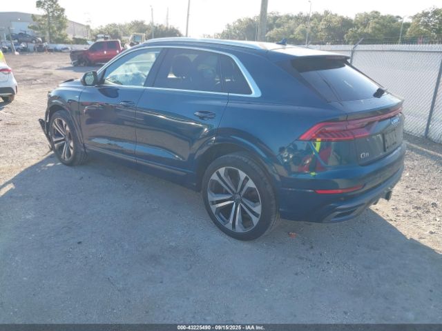 2021 AUDI Q8 WA1EVAF12MD003519 Photo 2