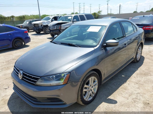 3VW2B7AJ2JM223865 Volkswagen tsi