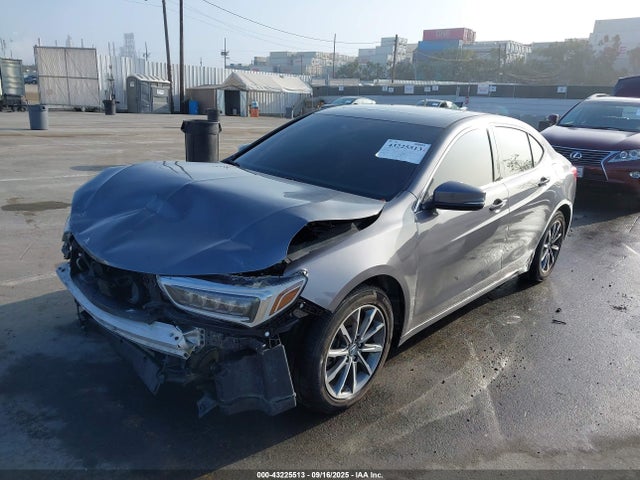 Acura k24w7 2020 19UUB1F30LA005556 Image 2