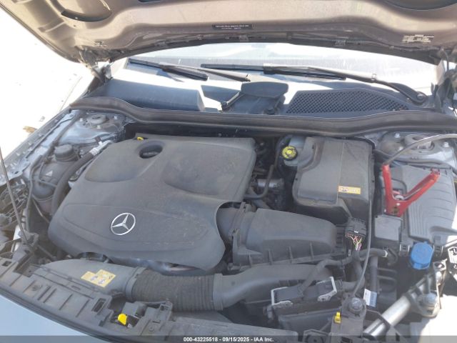 2016 MERCEDES-BENZ GLA 250 WDCTG4EB2GJ242054 Photo 9