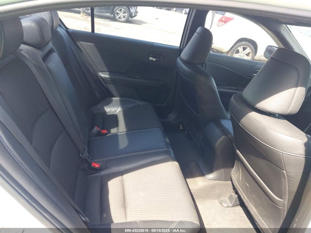 1HGCR2F50HA013520 Honda k24w1