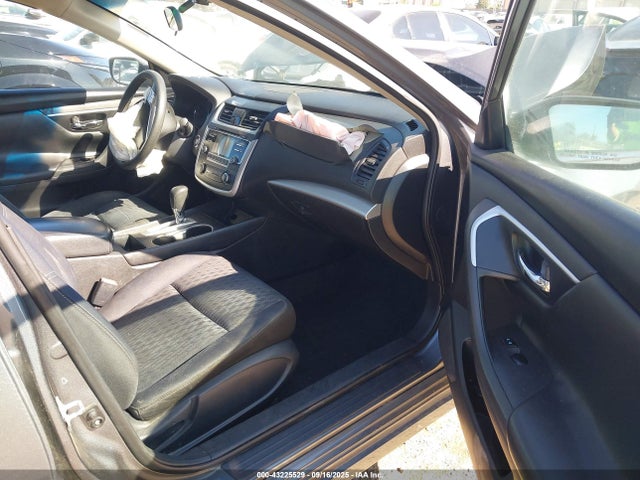 1N4AL3AP3GN373061 Nissan 2016