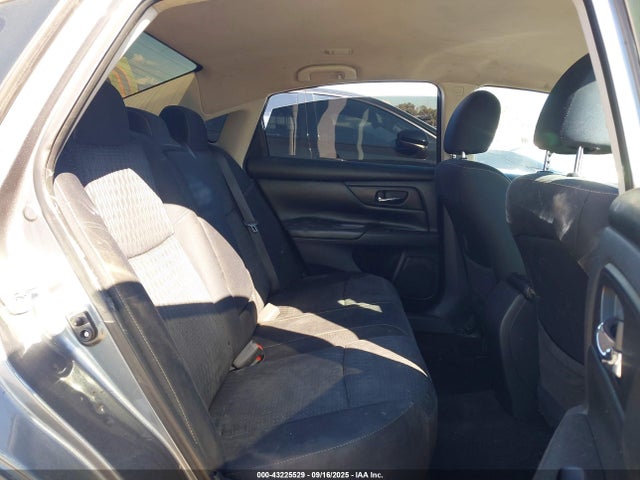 1N4AL3AP3GN373061 Nissan 2016