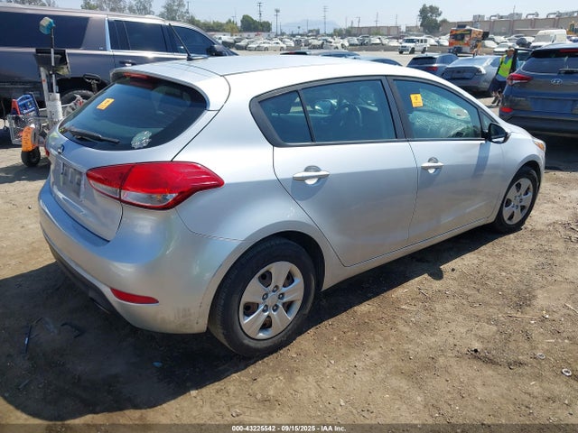 KIA gdi nu 2017 KNAFK5A89H5666744 Image 4