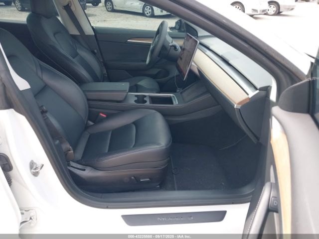 2021 TESLA MODEL 3 5YJ3E1EA1MF992100 Photo 4