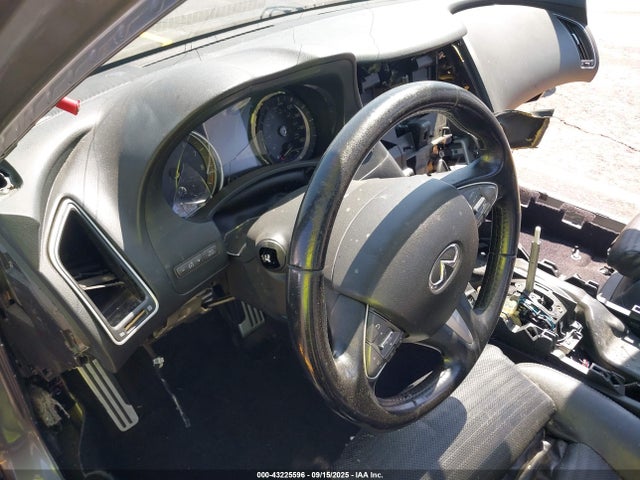 JN1BV7AP3FM332727 Infiniti 2015