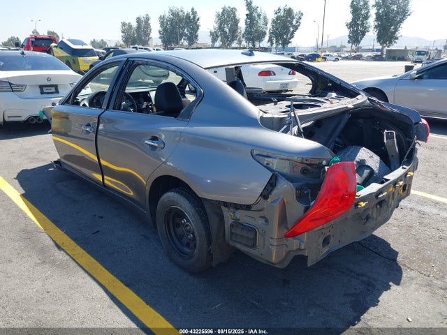 JN1BV7AP3FM332727 Infiniti 2015