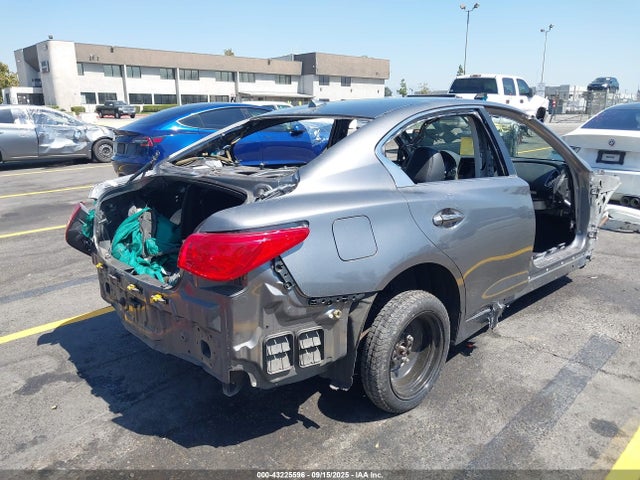 JN1BV7AP3FM332727 Infiniti 2015