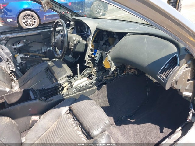 JN1BV7AP3FM332727 Infiniti 2015