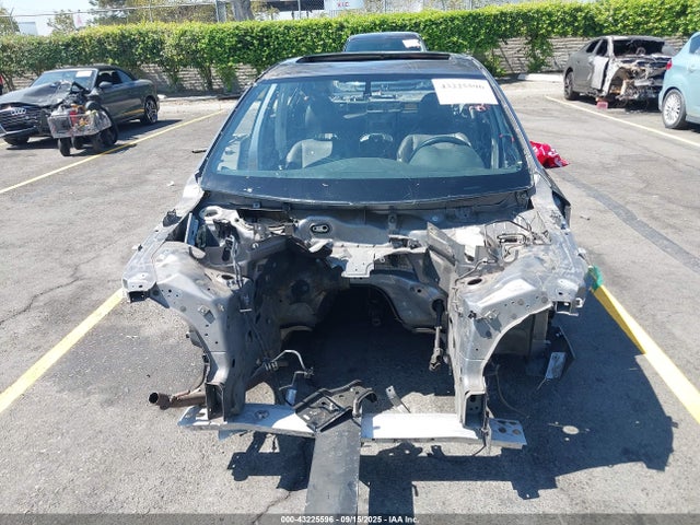 JN1BV7AP3FM332727 Infiniti 2015