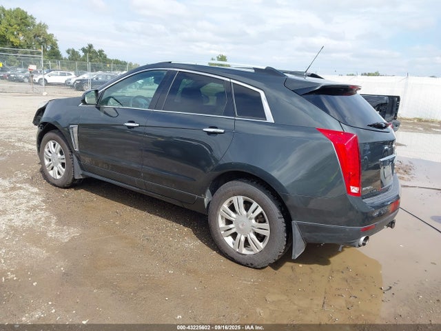 2015 CADILLAC SRX 3GYFNEE32FS522586 Photo 2