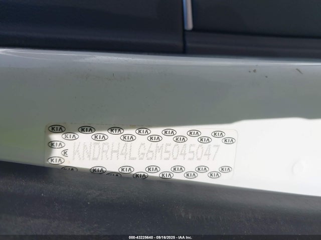 2021 KIA SORENTO HYBRID KNDRH4LG6M5045047 Photo 8