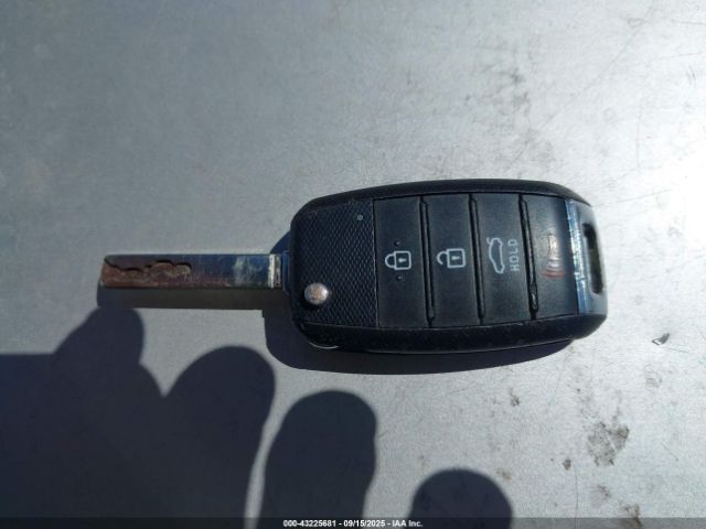 2019 KIA OPTIMA 5XXGT4L36KG283430 Photo 10