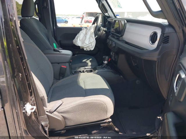 1C4RJXP67RW225873 Jeep 2024