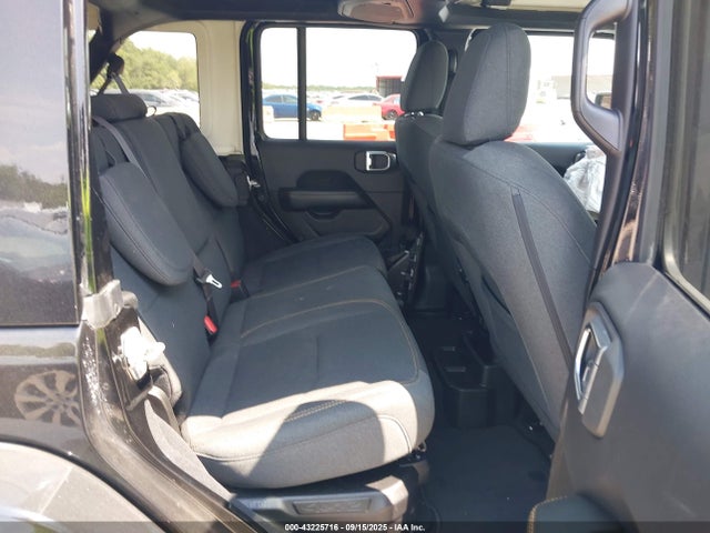 1C4RJXP67RW225873 Jeep 2024