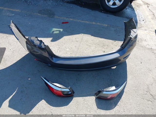 3MYDLBYV5HY189526 Toyota p5v