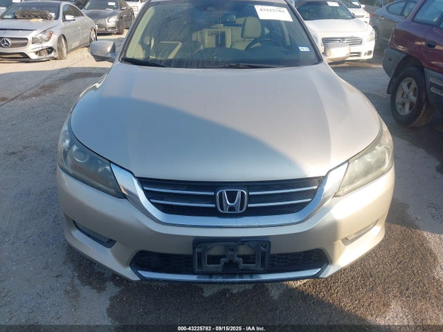 1HGCR2F88EA019958 Honda k24w1