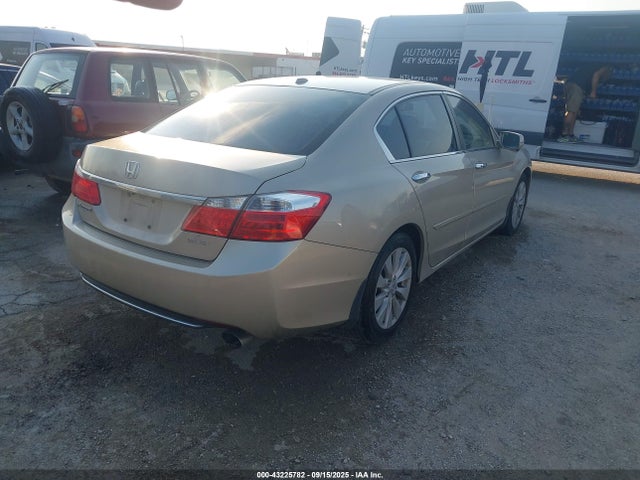 1HGCR2F88EA019958 Honda k24w1