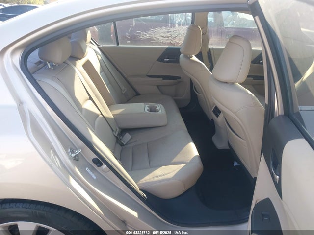 1HGCR2F88EA019958 Honda k24w1