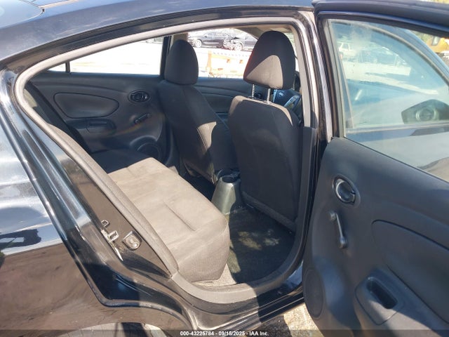 3N1CN7AP1KL827310 Nissan Versa