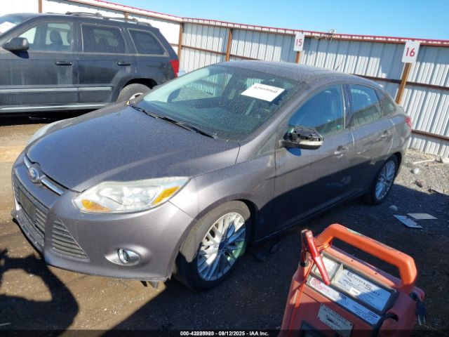 2014 FORD FOCUS 1FADP3F23EL241926 Photo 1