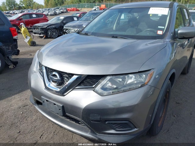 2016 Nissan Rogue S მანქანა იყიდება აუქციონზე, vin: JN8AT2MV6GW150932, აუქციონის ნომერი: 43226053
