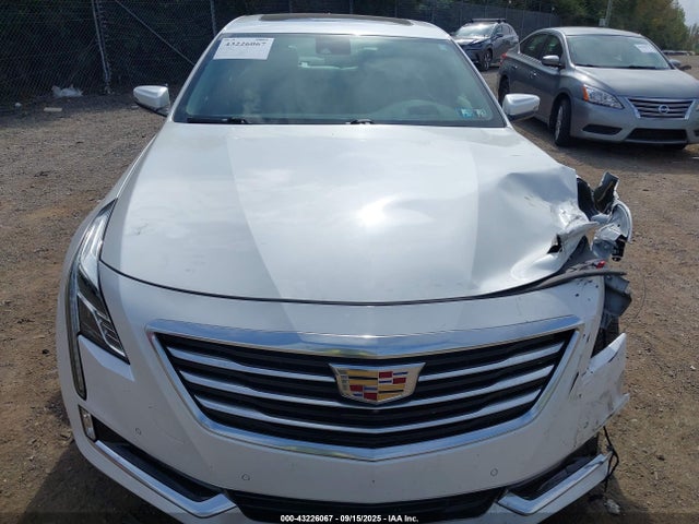 1G6KF5RS0JU105062 Cadillac lgx