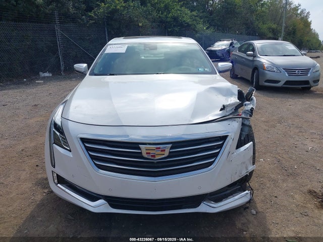 1G6KF5RS0JU105062 Cadillac lgx
