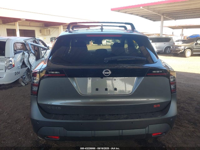 Nissan kicks mpv 2025 3N8AP6DC3SL409823 Image 17
