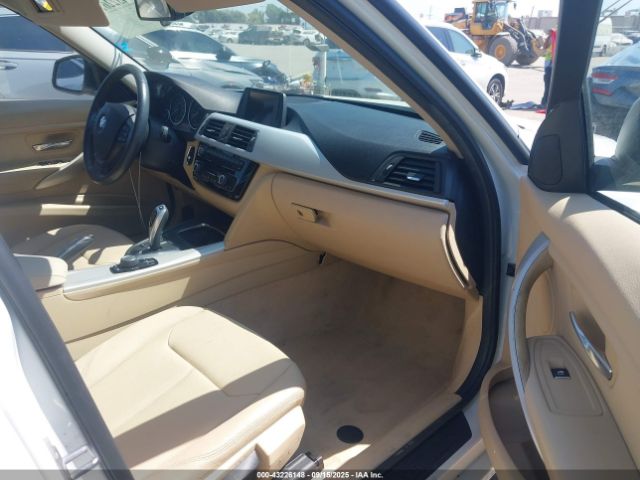 2016 BMW 320I WBA8E1G59GNT99609 Photo 4